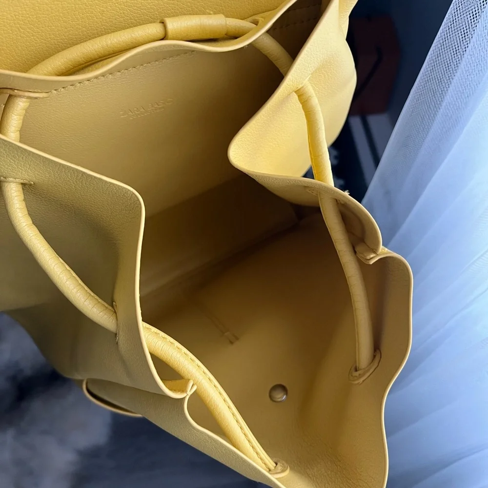 Zara Yellow Backpack - Picture 3 of 3
